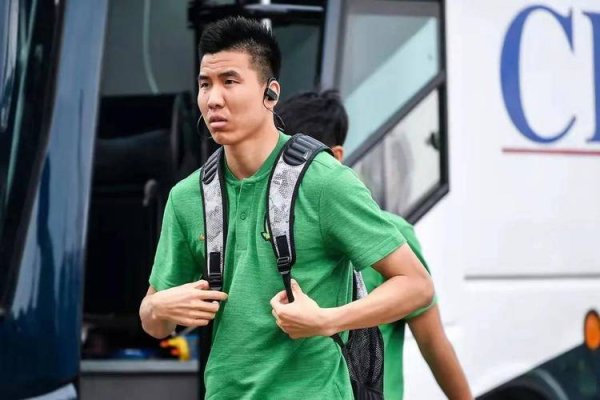 腾龙娱乐官方平台 国安功勋王刚续约未果！七载工体生涯或将落幕，下一站成谜？